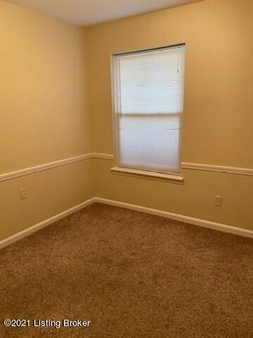 4015 Tally Ho Ct, Jeffersontown, KY 40299