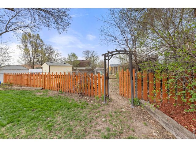 3740 W 8th St, Greeley, CO 80634