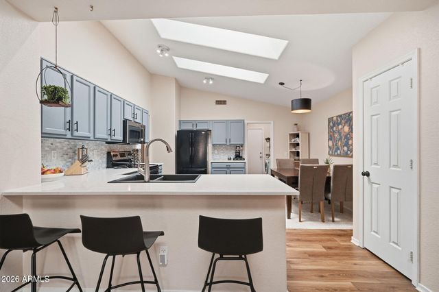 8658 E NATAL Avenue, Mesa, AZ 85209