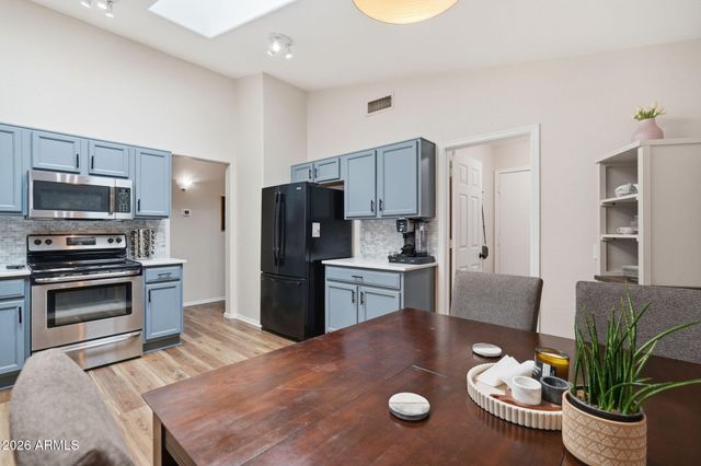 8658 E NATAL Avenue, Mesa, AZ 85209