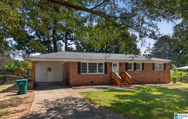705 VALLEY DRIVE, Weaver, AL 36277
