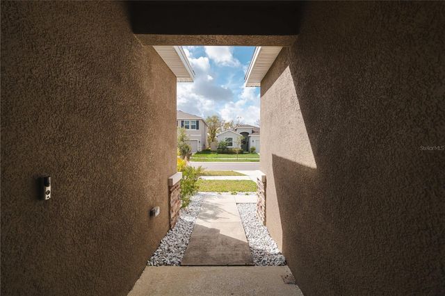 13166 BROOKSIDE MOSS DRIVE, Riverview, FL 33579