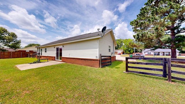 284 Alec Circle, Ozark, AL 36360