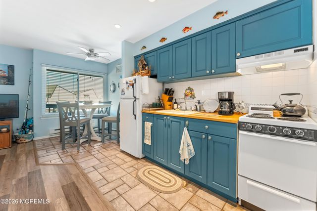 1901 Bay Boulevard 206, Ortley Beach, NJ 08751