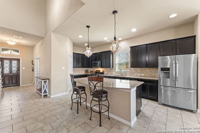 25737 Two Springs, San Antonio, TX 78255