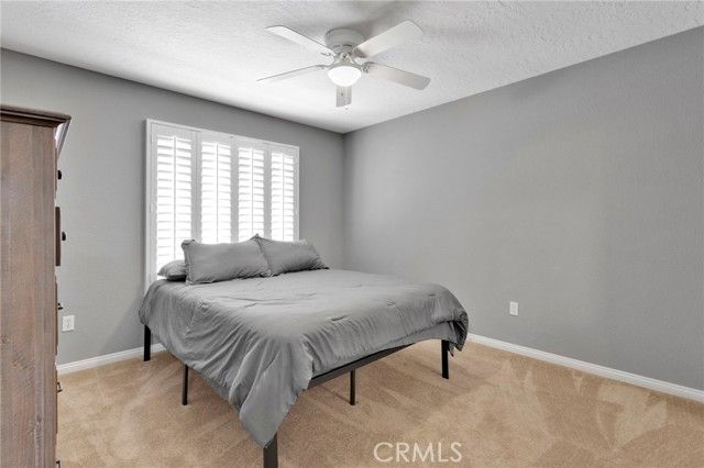 17594 Bangor, Hesperia, CA 92345