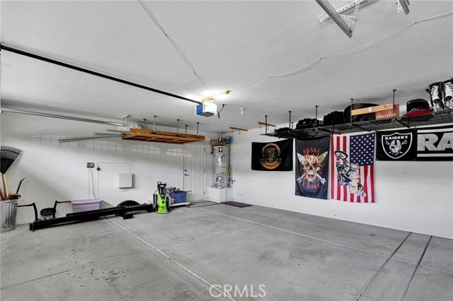 17594 Bangor, Hesperia, CA 92345