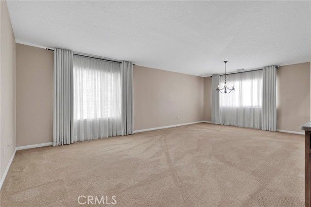 17594 Bangor, Hesperia, CA 92345