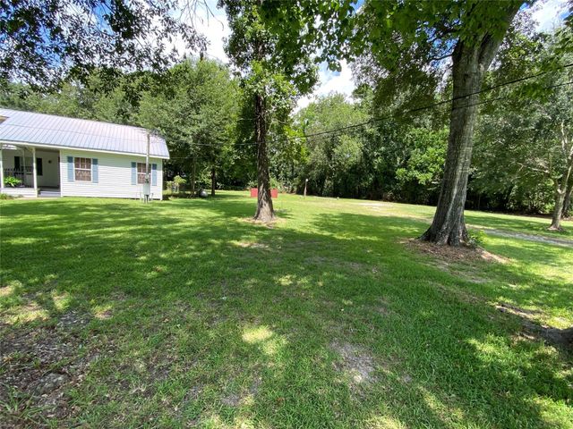 172 County Road 4291, Dayton, TX 77535