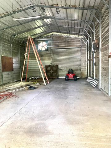 172 County Road 4291, Dayton, TX 77535