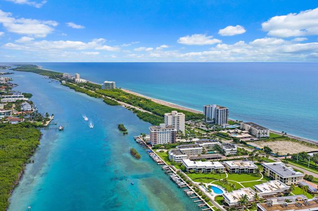 375 Beach Road 201, Tequesta, FL 33469