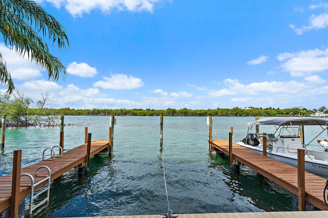 375 Beach Road 201, Tequesta, FL 33469