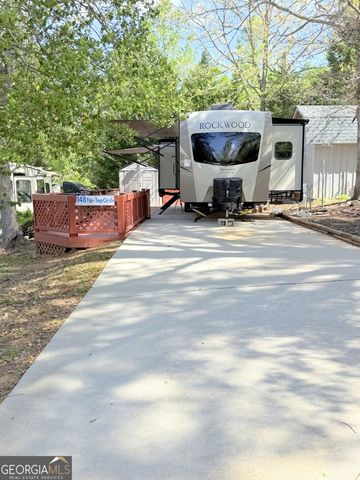 148 Tip Top Circle, Cleveland, GA 30528