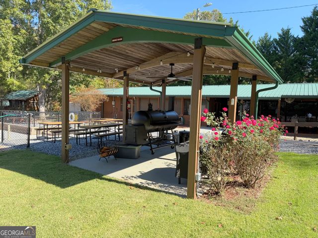 148 Tip Top Circle, Cleveland, GA 30528