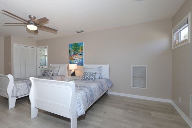 400 Seaside Lane, Juno Beach, FL 33408