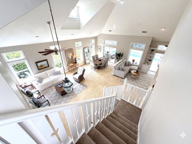 400 Seaside Lane, Juno Beach, FL 33408