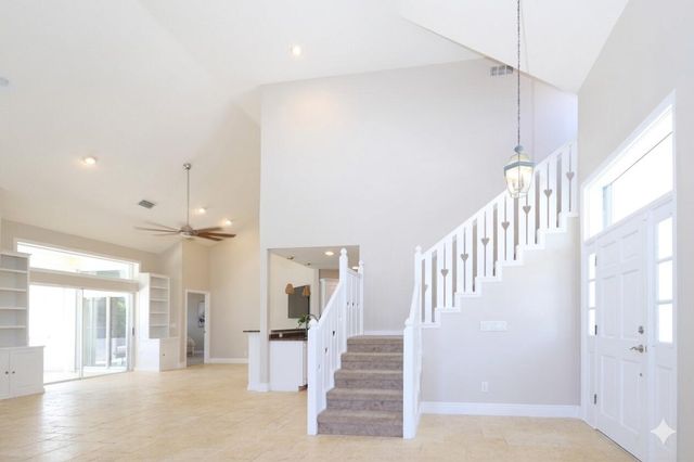 400 Seaside Lane, Juno Beach, FL 33408