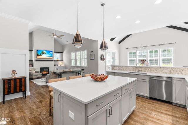 640 Cabin Creek, Pittsboro, NC 27312