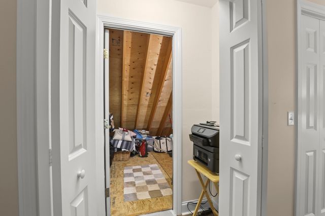 2 Rosemary Ln A, Wareham, MA 02571