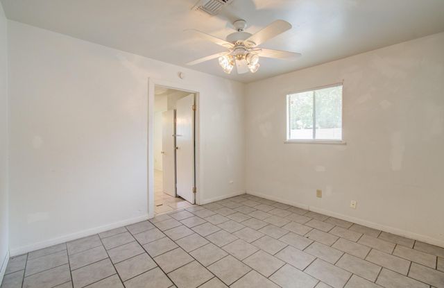 3606 Almeda Genoa Road, Houston, TX 77047