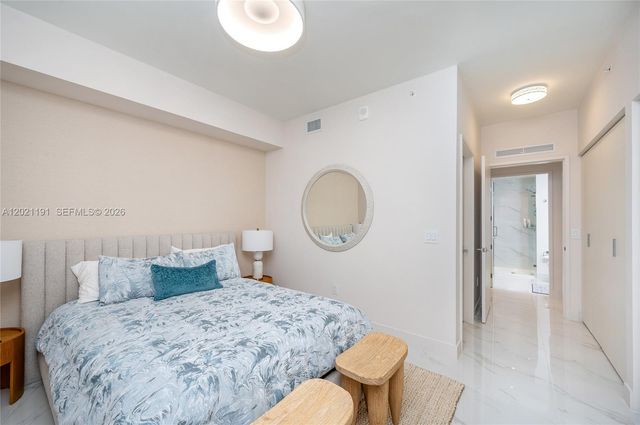 700 NE 24th Street 4306 S, Miami, FL 33137