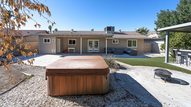 43120 Texas Avenue, Palm Desert, CA 92211
