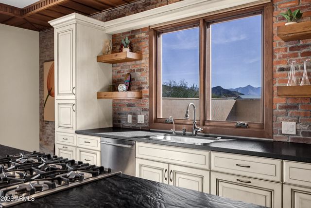 11404 S 38TH Avenue, Laveen, AZ 85339