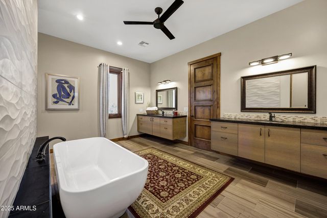 11404 S 38TH Avenue, Laveen, AZ 85339