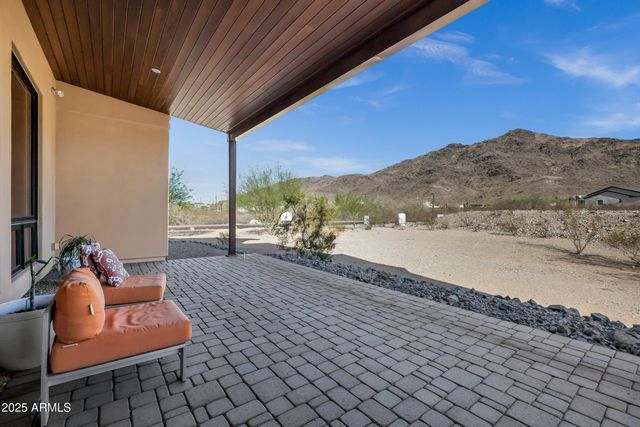 11404 S 38TH Avenue, Laveen, AZ 85339