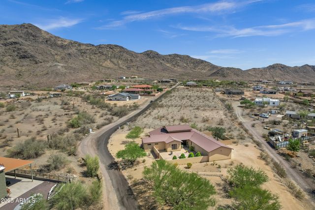 11404 S 38TH Avenue, Laveen, AZ 85339