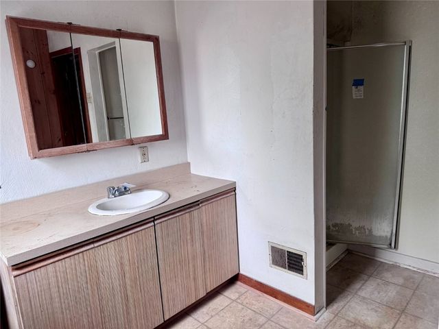 1605 Union Ave, Mckeesport, PA 15132