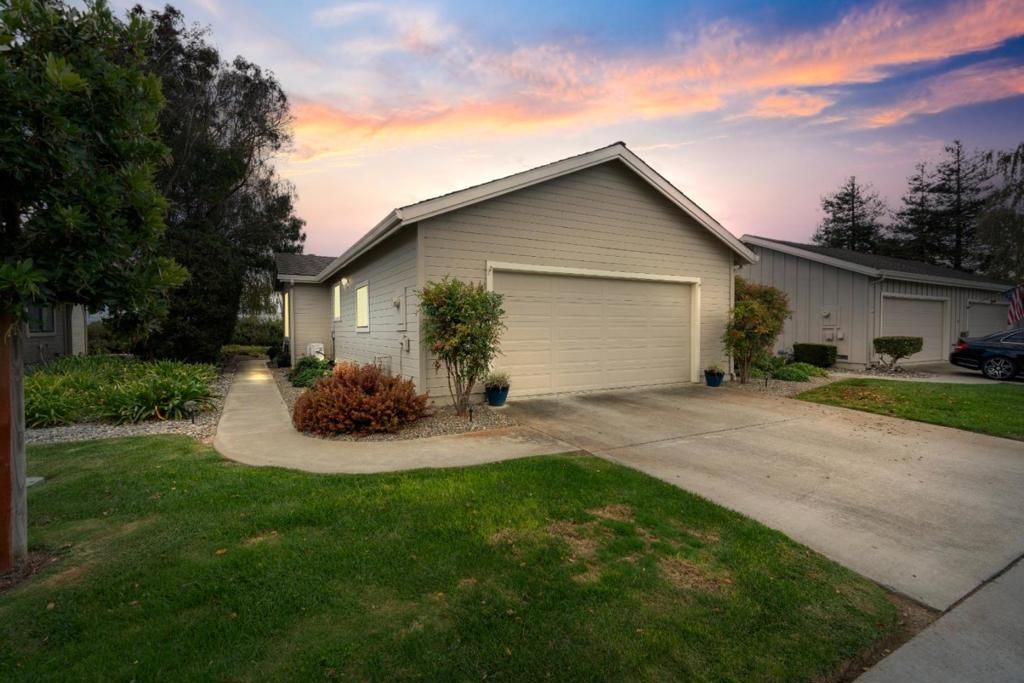 729 Helen Drive, Hollister, CA 95023