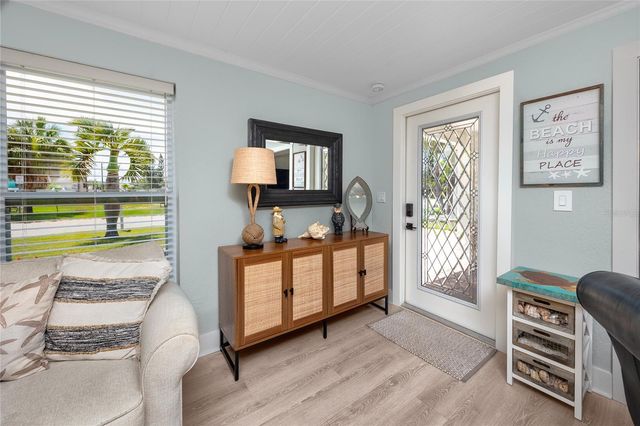 136 143RD AVENUE E, Madeira Beach, FL 33708