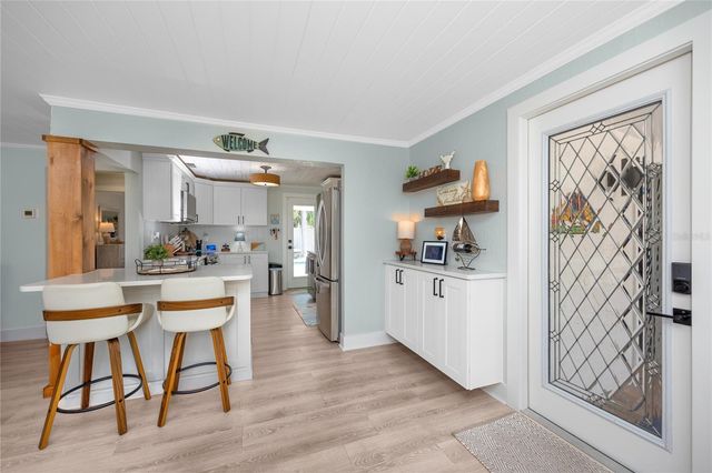 136 143RD AVENUE E, Madeira Beach, FL 33708