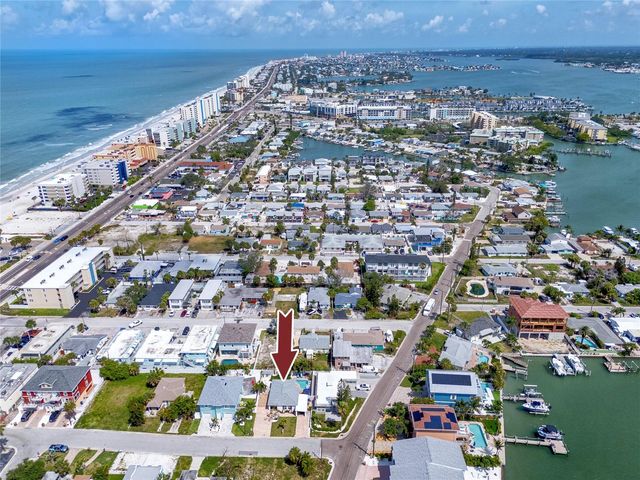 136 143RD AVENUE E, Madeira Beach, FL 33708