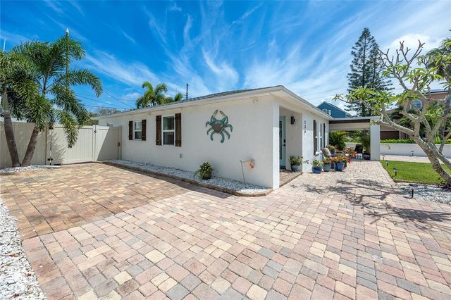 136 143RD AVENUE E, Madeira Beach, FL 33708