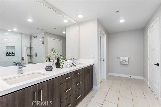 16235 Dawn Way 201, Tustin, CA 92782