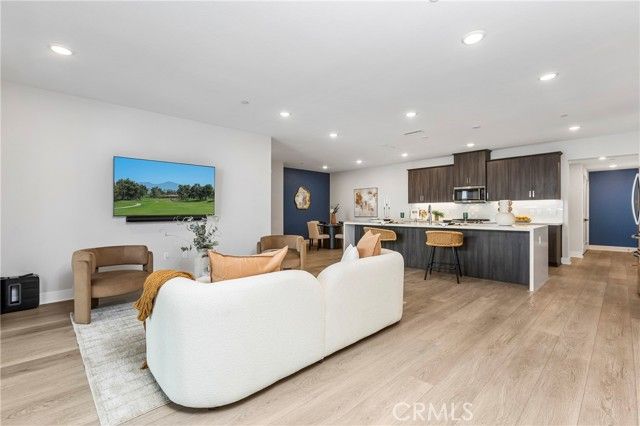 16235 Dawn Way 201, Tustin, CA 92782