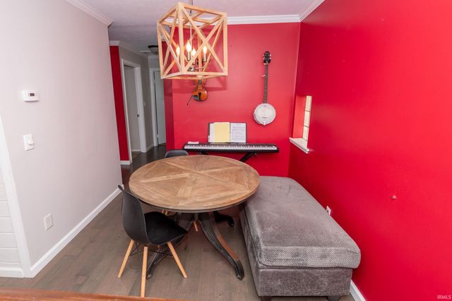 51795 Juniper Road, South Bend, IN 46637