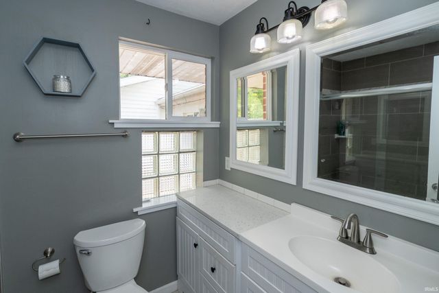 51795 Juniper Road, South Bend, IN 46637