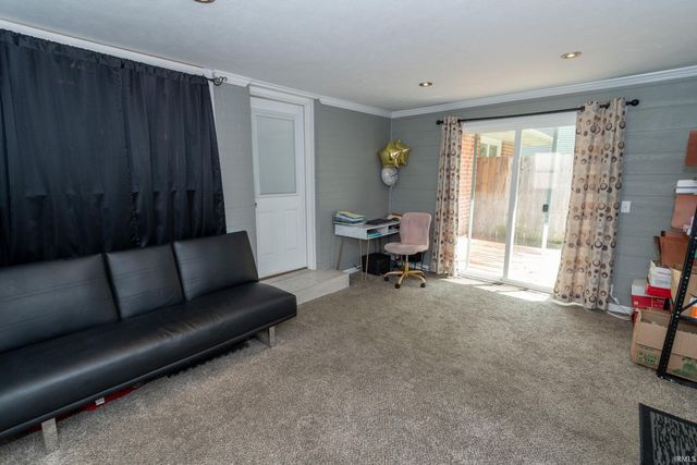 51795 Juniper Road, South Bend, IN 46637