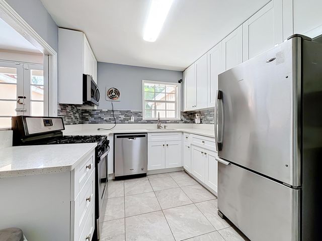 427 37TH Street, West Palm Beach, FL 33407
