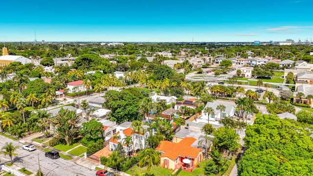 427 37TH Street, West Palm Beach, FL 33407
