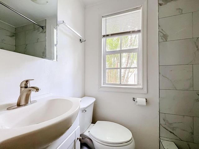 427 37TH Street, West Palm Beach, FL 33407
