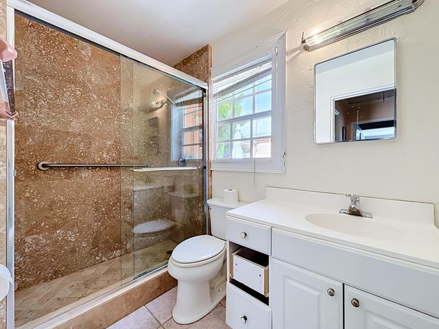 427 37TH Street, West Palm Beach, FL 33407