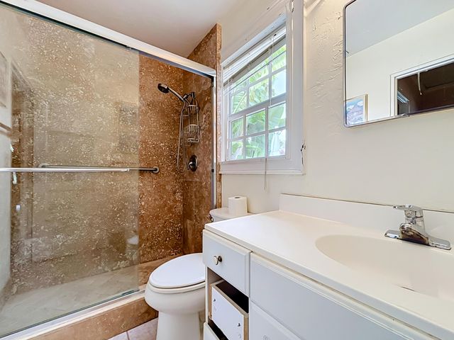 427 37TH Street, West Palm Beach, FL 33407