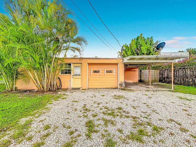 427 37TH Street, West Palm Beach, FL 33407