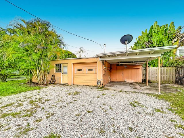427 37TH Street, West Palm Beach, FL 33407