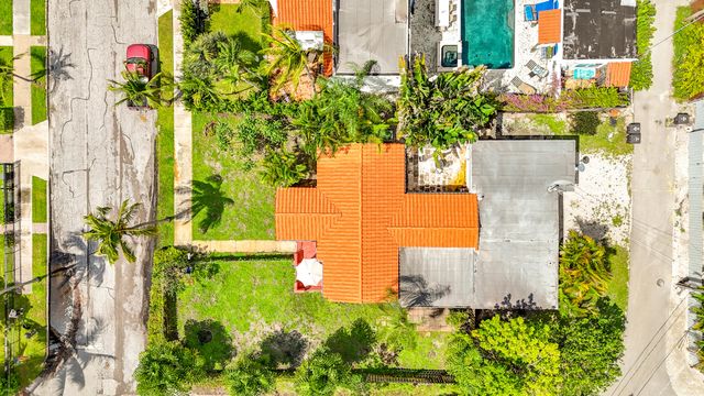 427 37TH Street, West Palm Beach, FL 33407