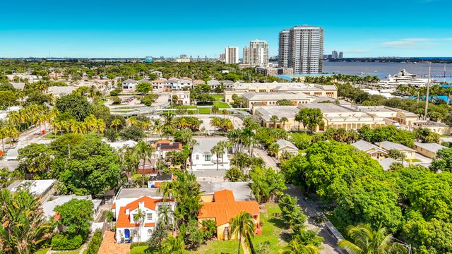 427 37TH Street, West Palm Beach, FL 33407